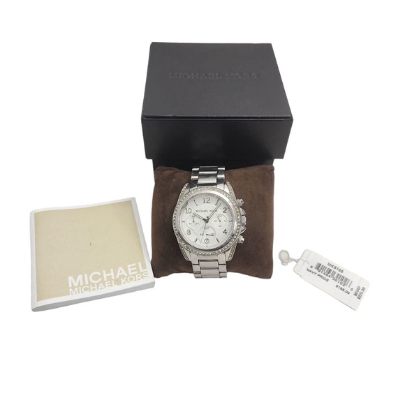 Michael Kors Accessories - MICHAEL KORS BLAIR MK5165 SILVER STAINLESS STEEL BOX WOMEN WRISTWATCH READ!!!